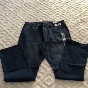 Old Navy Kicker Boot-Cut Mid-Rise